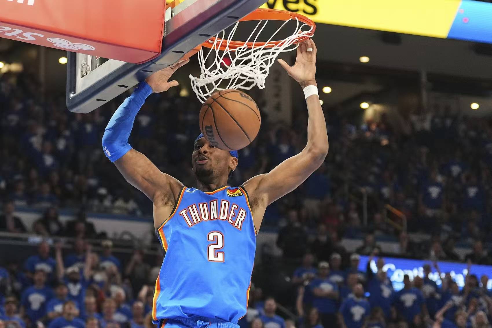 关于森林狼战术失误频频，外线射手难以找到手感的信息