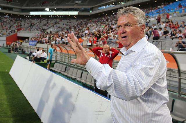 文班亚马赛点兑现,巴塞罗那淘汰AC米兰晋级四强,主帅激动落泪 文班亚马赛点兑现,巴塞罗那淘汰AC米兰晋级四强,主帅激动落泪